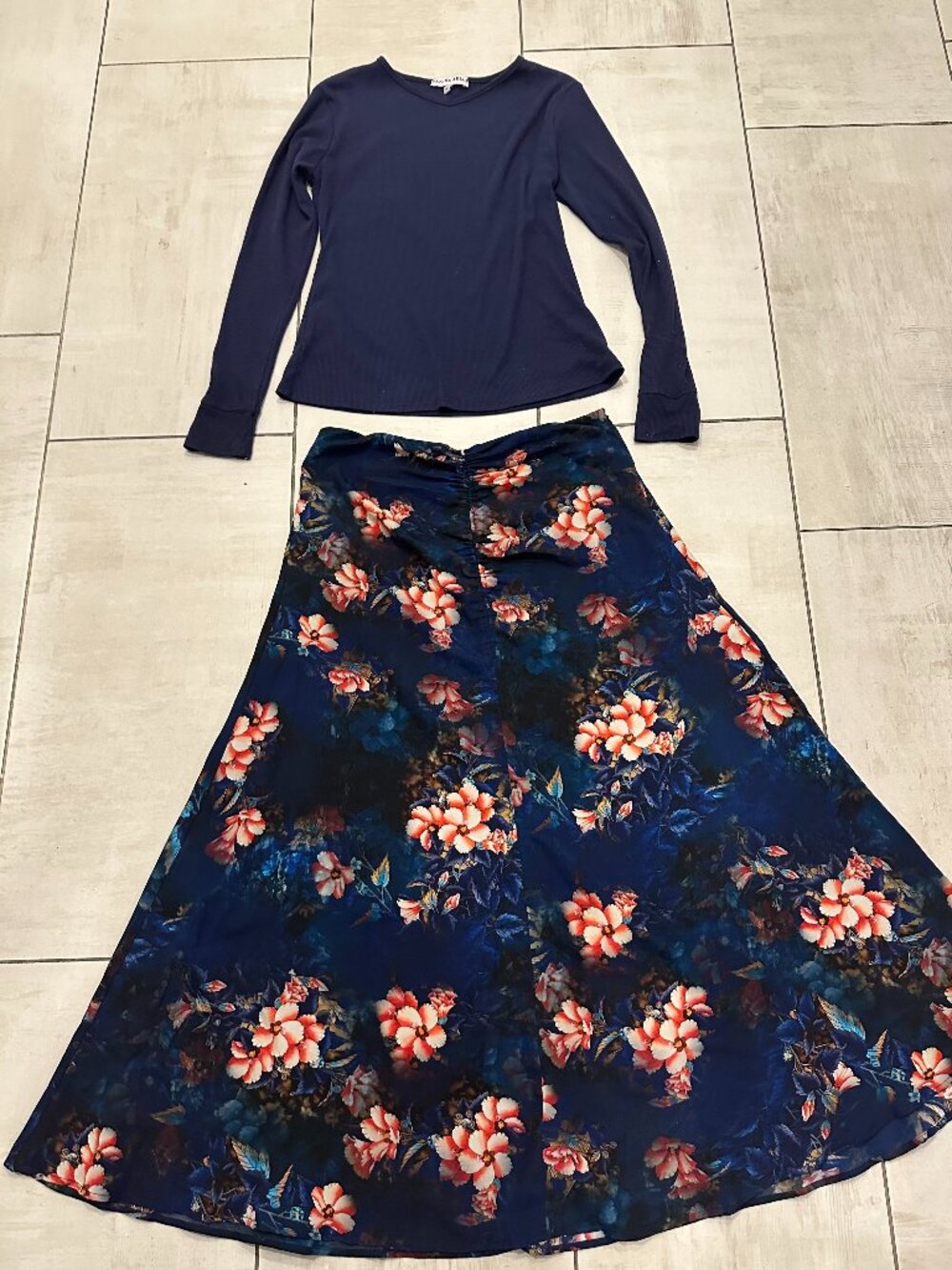 yakira bella size m set